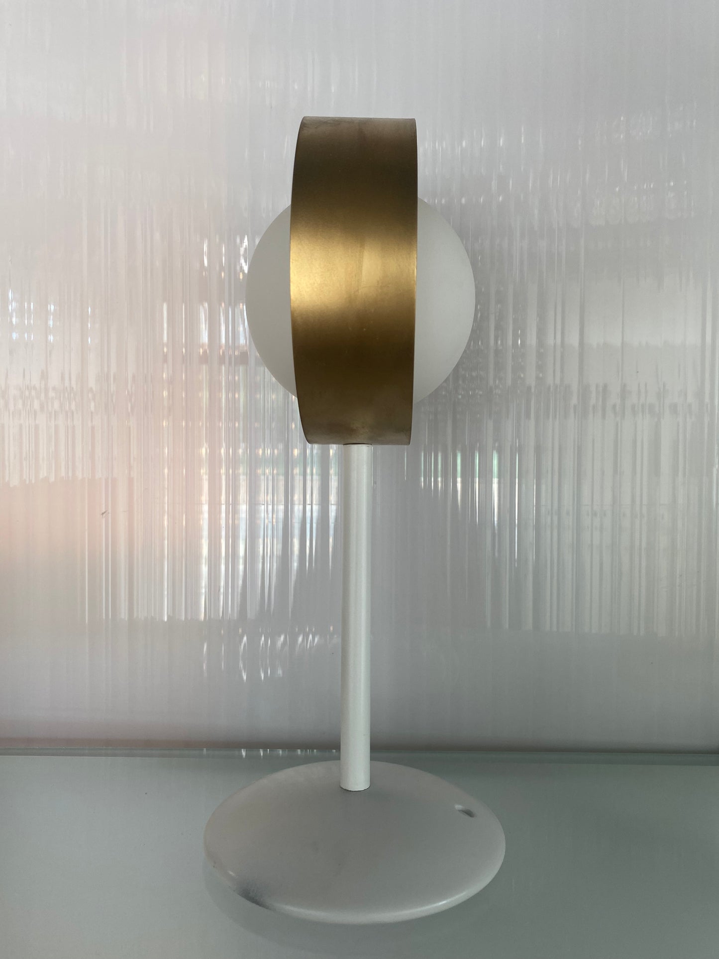 Lámpara de mesa Fosh Alana